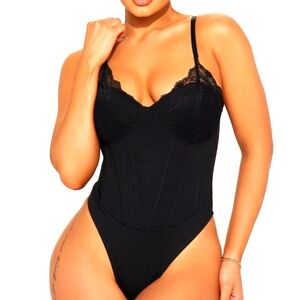 Fashion Nova Lace Bodysuit